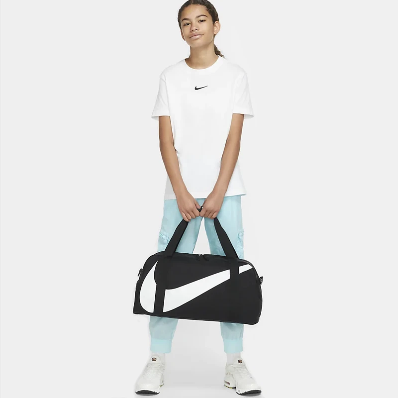 Сак Nike Y NK GYM CLUB - SP23 Сак Nike Y NK GYM CLUB - SP23