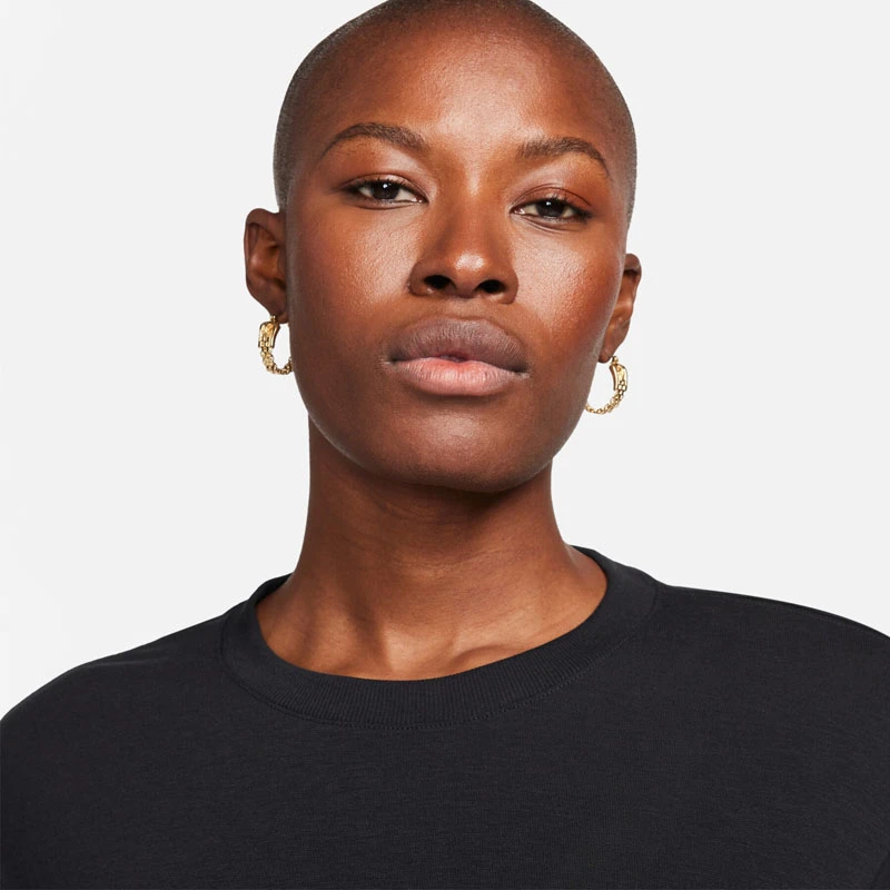 Дамска Тениска Nike W NK ONE RELAXED DF SS TOP Дамска Тениска Nike W NK ONE RELAXED DF SS TOP