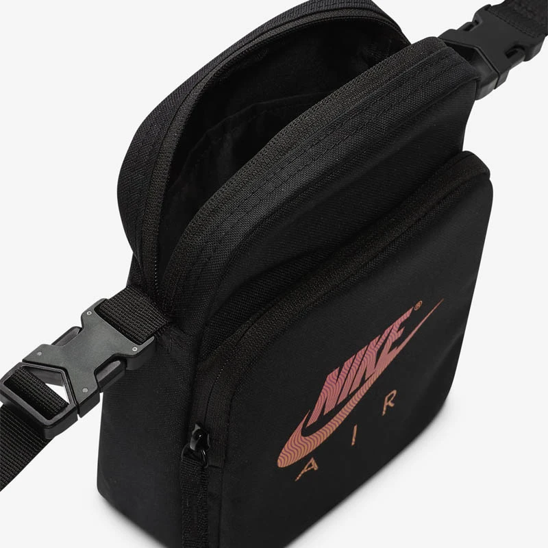 Чанта Nike NK HRITG CRSSBDY-AIR WAVEY Чанта Nike NK HRITG CRSSBDY-AIR WAVEY