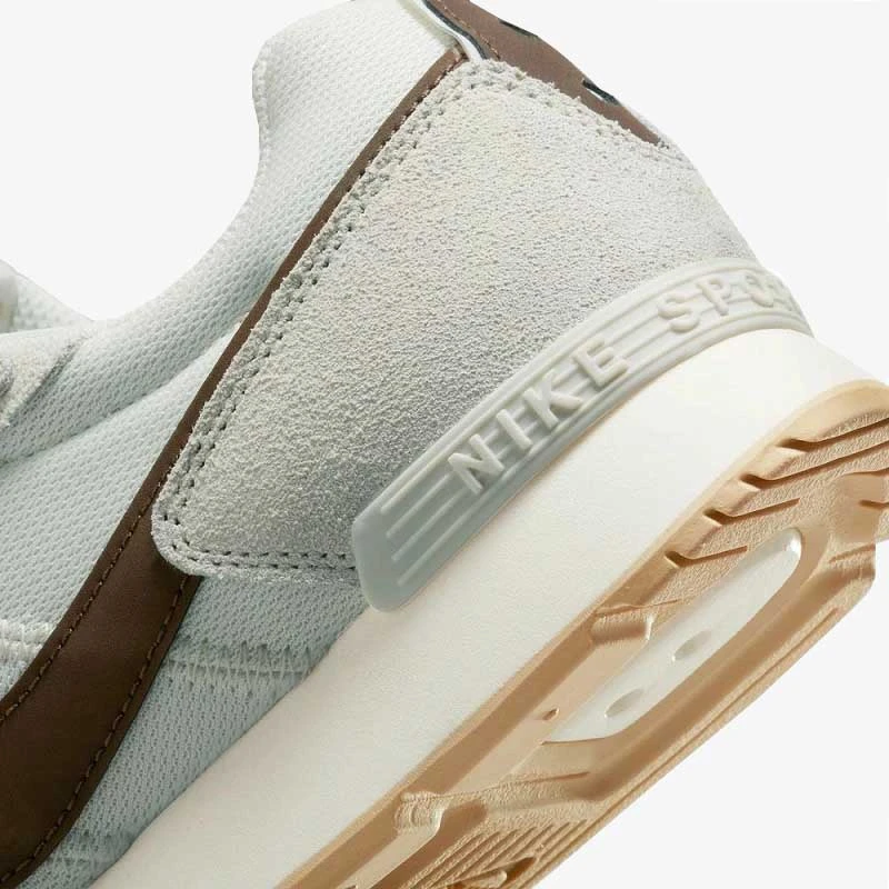 Дамски Маратонки Nike WMNS VENTURE RUNNER Дамски Маратонки Nike WMNS VENTURE RUNNER