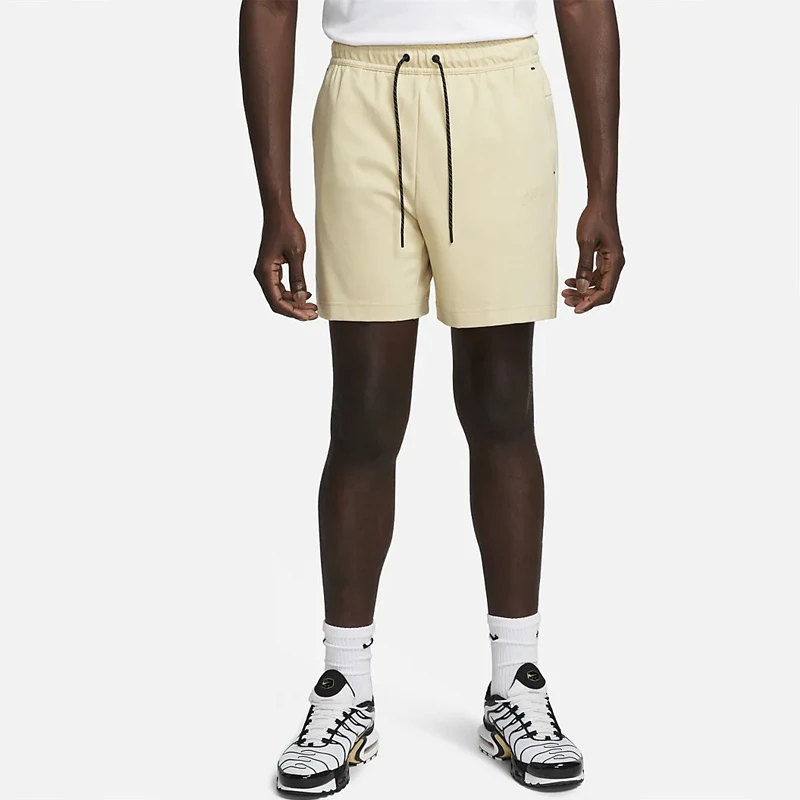 Мъжки Къси Панталони Nike M NK TECH SHORT LGHTWHT Мъжки Къси Панталони Nike M NK TECH SHORT LGHTWHT