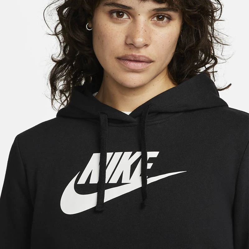 ДАМСКИ СУИЧЪР NIKE ESSNTL HOODIE PO HBR ДАМСКИ СУИЧЪР NIKE ESSNTL HOODIE PO HBR