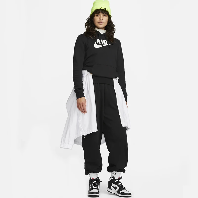 ДАМСКИ СУИЧЪР NIKE ESSNTL HOODIE PO HBR ДАМСКИ СУИЧЪР NIKE ESSNTL HOODIE PO HBR