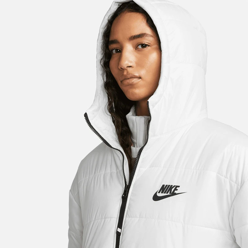 ДАМСКО ЯКЕ NIKE THERMA FIT REPEL PARKA HD ДАМСКО ЯКЕ NIKE THERMA FIT REPEL PARKA HD