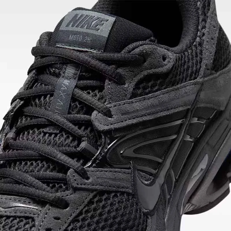 Мъжки Маратонки NIKE AIR MAX MOTO 2K - IQ4924-006 Мъжки Маратонки NIKE AIR MAX MOTO 2K - IQ4924-006