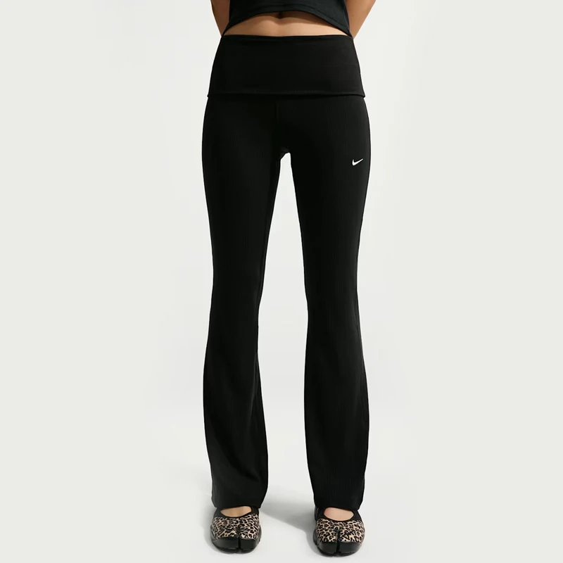 Дамско Долнище Nike W NSW CHILL KNIT RIB PANT - IF0240-011 Дамско Долнище Nike W NSW CHILL KNIT RIB PANT - IF0240-011
