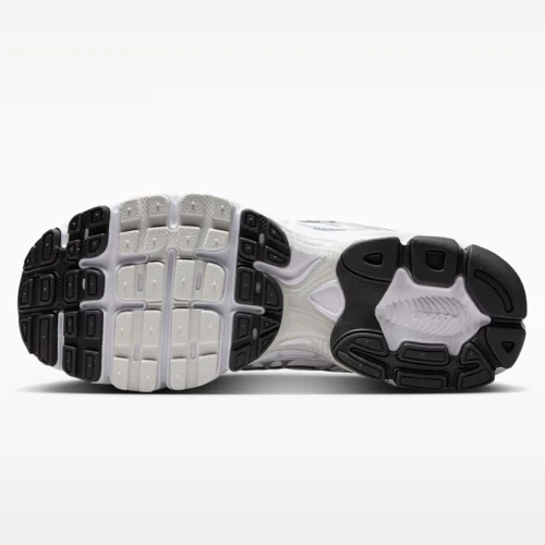 Дамски Маратонки Nike W NIKE AIR MAX MOTO 2K - HQ2056-103