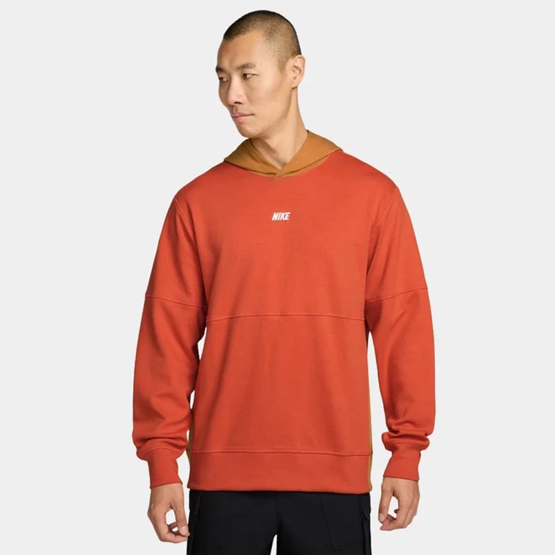 Мъжко Худи Nike M NK CLUB VARSITY HOODIE - IO1383-809 Мъжко Худи Nike M NK CLUB VARSITY HOODIE - IO1383-809