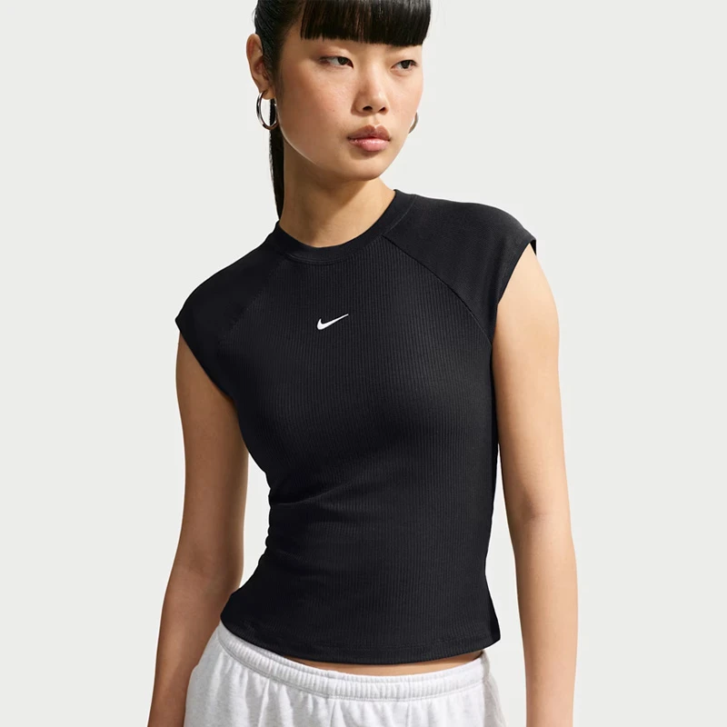 Дамска Тениска Nike W NSW CHILL KNIT RIB SS TOP - IF0242-011 Дамска Тениска Nike W NSW CHILL KNIT RIB SS TOP - IF0242-011