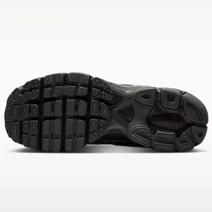Дамски Маратонки Nike W NIKE AIR MAX MOTO 2K - HQ2056-007