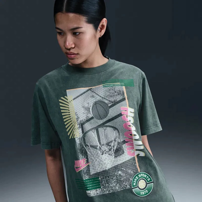 Дамска Тениска Nike W NK SS TEE OC BB SP25 Дамска Тениска Nike W NK SS TEE OC BB SP25