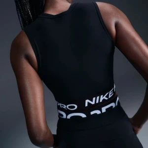 Дамски Потник Nike PRO DF 365 CROP TANK