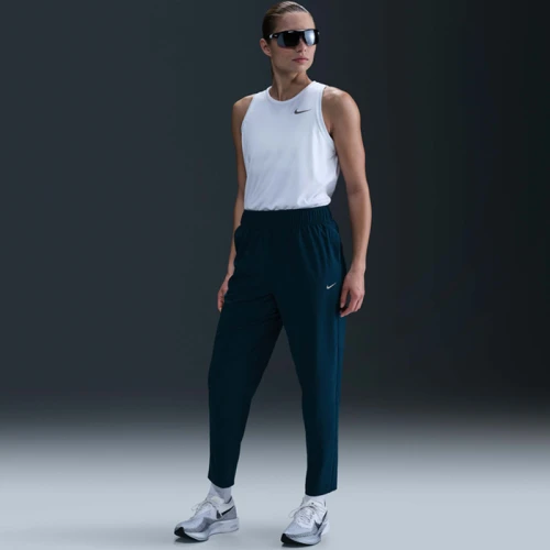 Дамско Долнище Nike W NK FAST DF MR 7/8 PANT