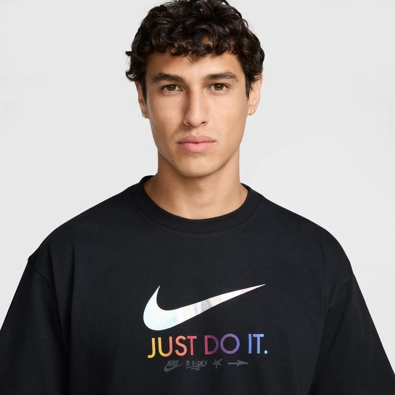 Мъжка Тениска Nike U NSW TEE M90 OC MIXTAPE Мъжка Тениска Nike U NSW TEE M90 OC MIXTAPE