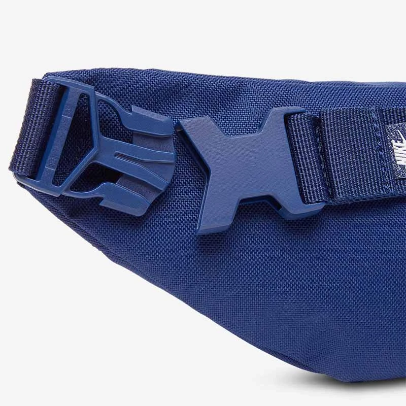Чанта Nike NK HERITAGE S WAISTPACK - DB0488-492 Чанта Nike NK HERITAGE S WAISTPACK - DB0488-492