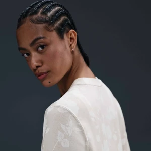 Дамска Блуза Nike W NSW NK CHLL FT AOP CREW - HQ5708-104