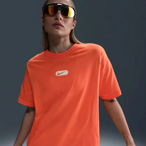 Дамска Тениска Nike W NSW CLUB SWOOSH SS TEE OC - HQ1698-842