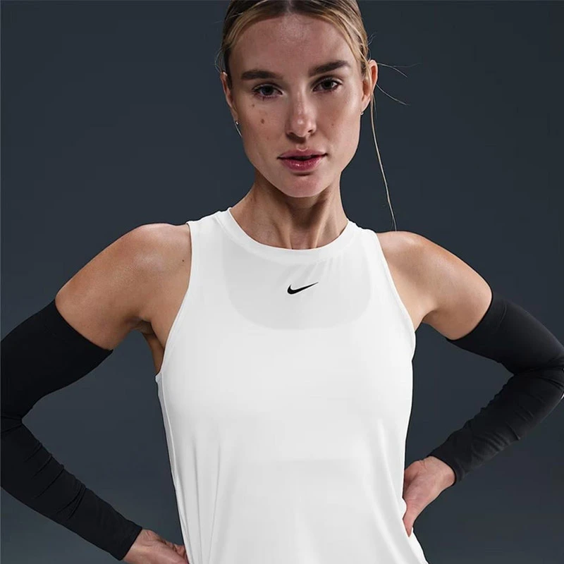 Дамски Потник Nike W NK ONE CLASSIC DF TANK WT - IB9385-100 Дамски Потник Nike W NK ONE CLASSIC DF TANK WT - IB9385-100