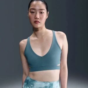 Дамско Спортно Бюстие Nike W NK ZENVY RIB BRA - HF5378-006