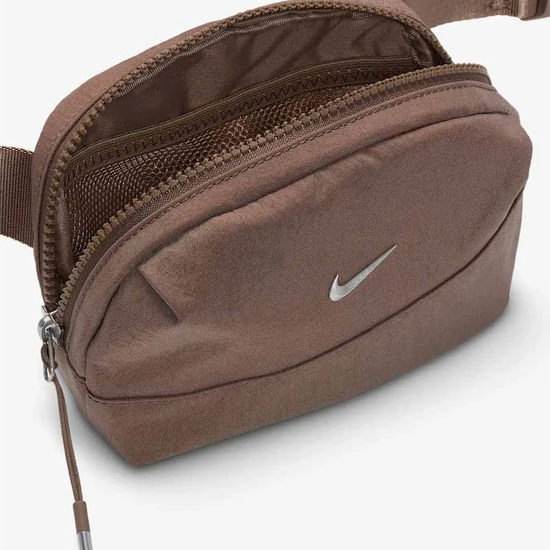 Чанта Nike NK AURA WAISTPACK Чанта Nike NK AURA WAISTPACK