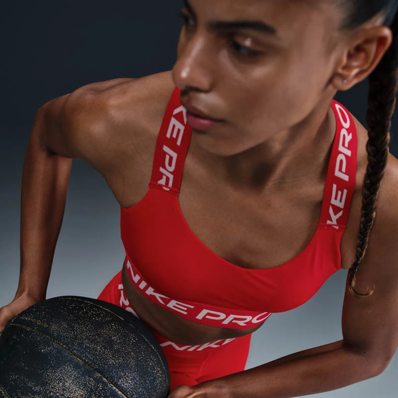 Дамско Спортно Бюстие Nike W NP BRA TT Дамско Спортно Бюстие Nike W NP BRA TT