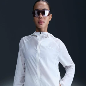 Дамско Яке Nike W NK TRAIL REPEL JKT