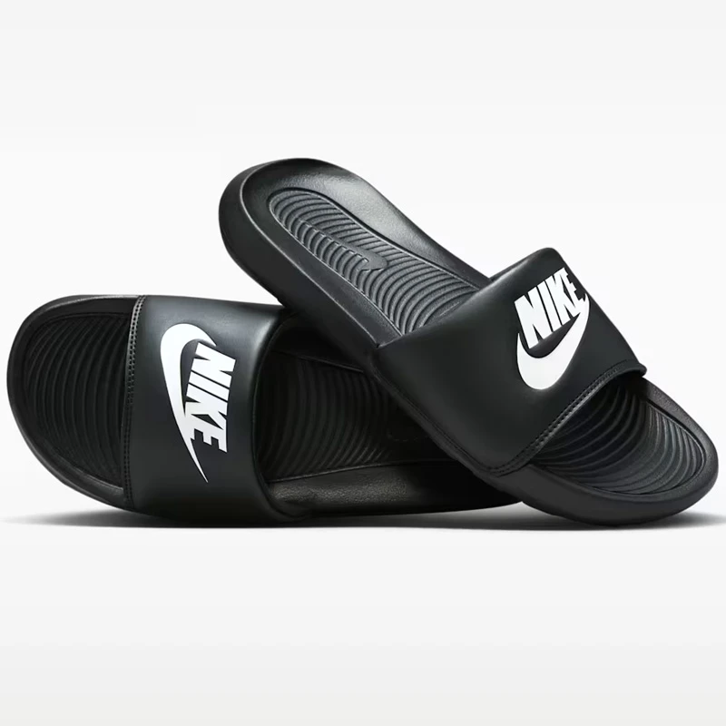 ЧЕХЛИ NIKE VICTORI ONE SLIDE ЧЕХЛИ NIKE VICTORI ONE SLIDE