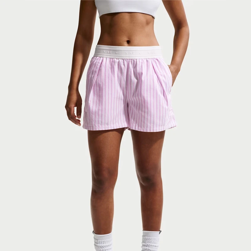 Дамски Къси Панталони Nike W NSW OFFLN WVN PPLN STRP SHRT - II4230-503 Дамски Къси Панталони Nike W NSW OFFLN WVN PPLN STRP SHRT - II4230-503