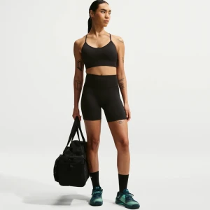 Дамски Клин Nike W NP DF SMLS HR 5IN SHORT - IF1210-010