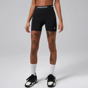 Дамски Клин Nike W J SPT DF HR 5IN ESS SHRT - IF2266-010