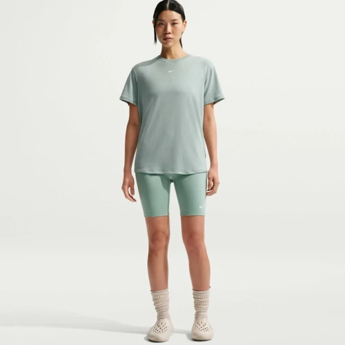 Дамски Клин Nike W NK DF ONE HR 8 SHRT USEAM - IO0581-006