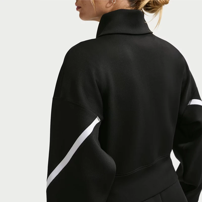 Дамско Горнище Nike W NKCT DF ADVTG JKT FZ - IB0776-010 Дамско Горнище Nike W NKCT DF ADVTG JKT FZ - IB0776-010