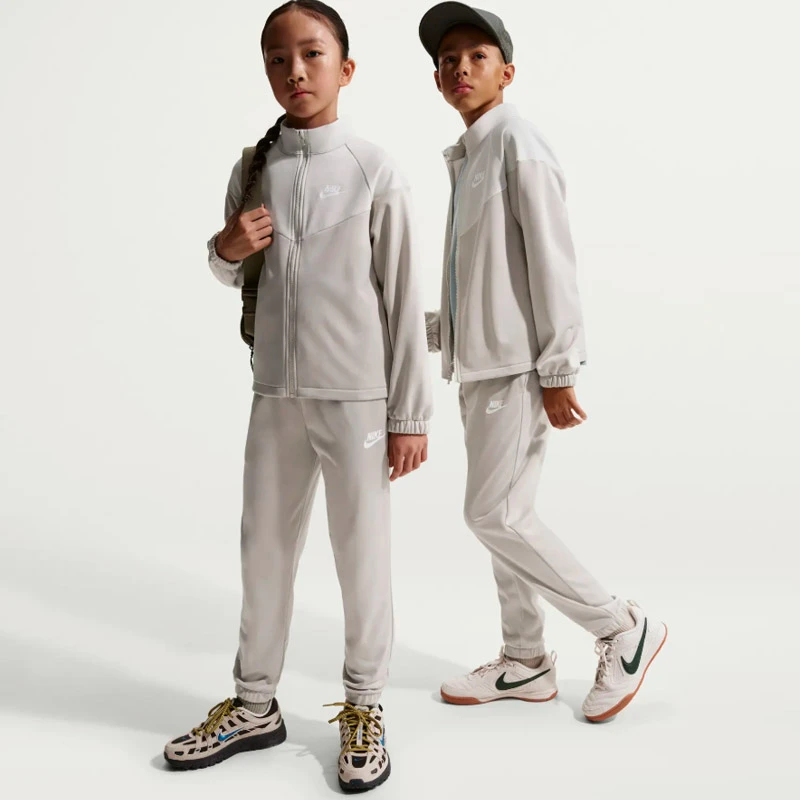 Детски Екип Nike K NSW DF TRACKSUIT PK FZ - HQ9315-236 Детски Екип Nike K NSW DF TRACKSUIT PK FZ - HQ9315-236