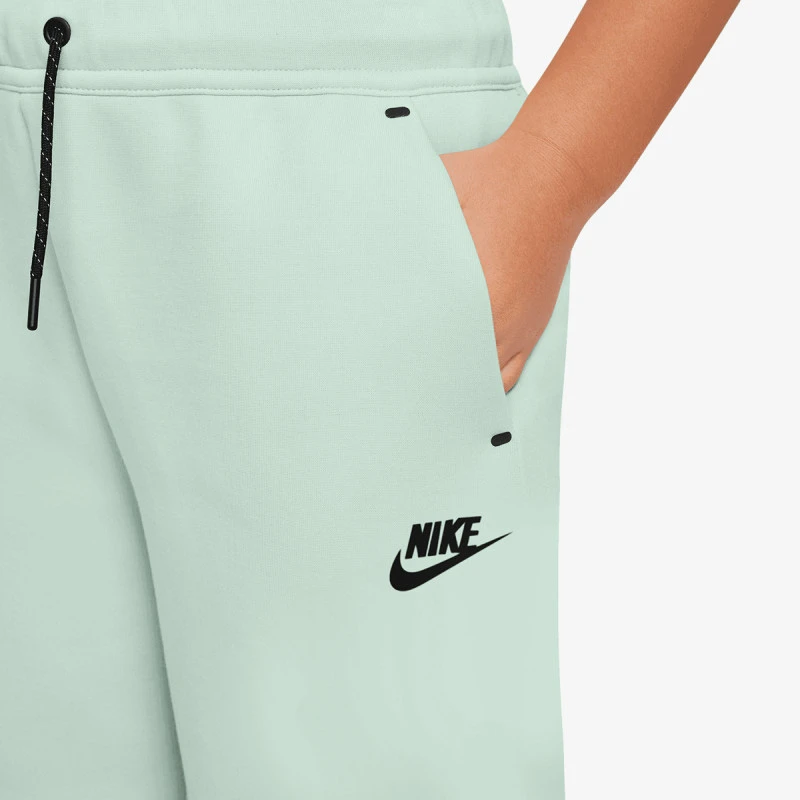 Детски Къси Панталони Nike B NSW TCH FLC SHORT - PD - HV1196-394 Детски Къси Панталони Nike B NSW TCH FLC SHORT - PD - HV1196-394