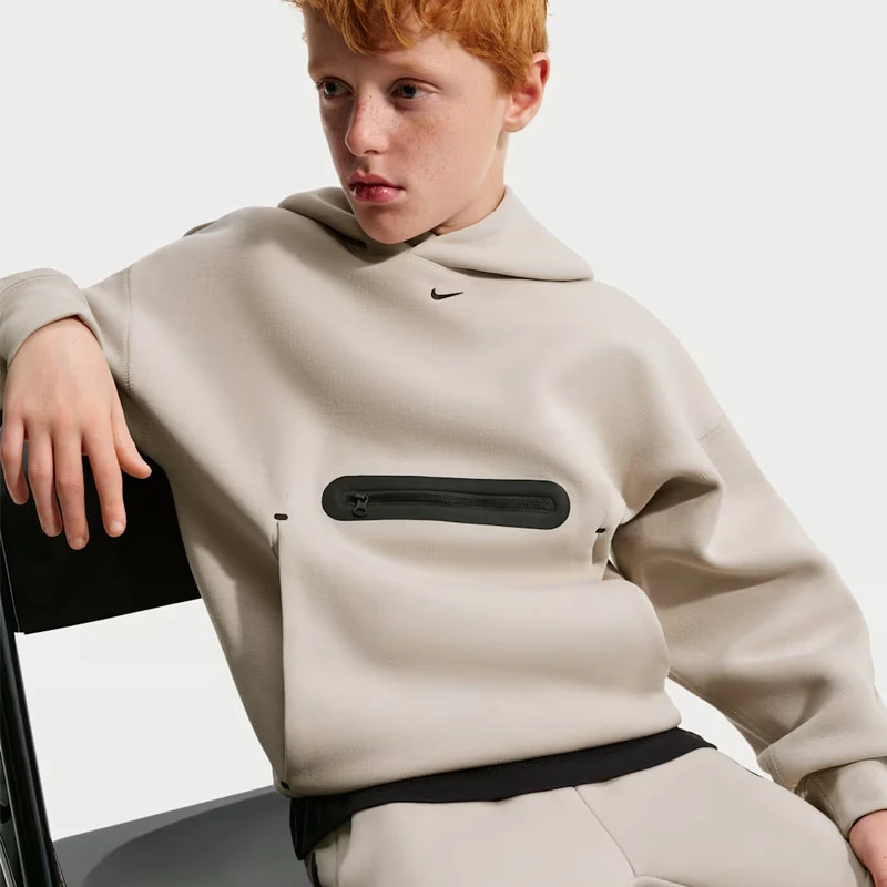 Детски Суичър Nike B NSW TCH FLC OVRS PO HDY-PD - HV1198-236 Детски Суичър Nike B NSW TCH FLC OVRS PO HDY-PD - HV1198-236