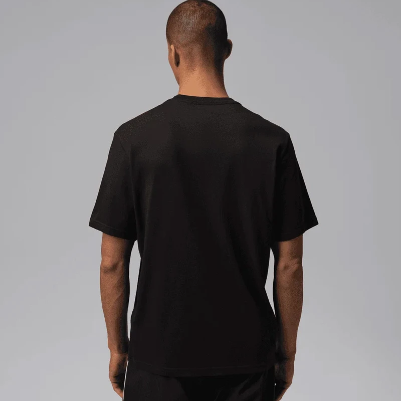 Мъжка Тениска Nike M J DF SPT GFX SS CREW VB - IF0870-010 Мъжка Тениска Nike M J DF SPT GFX SS CREW VB - IF0870-010