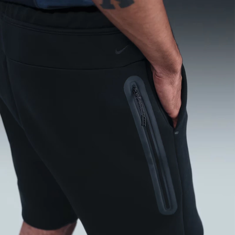 Мъжки Къси Панталони Nike M NK TECH FLC SHORT - IM0693-010 Мъжки Къси Панталони Nike M NK TECH FLC SHORT - IM0693-010