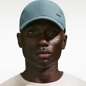 Шапка Nike U NK DF CLUB CAP U CB MTSWSH L - FB5372-382