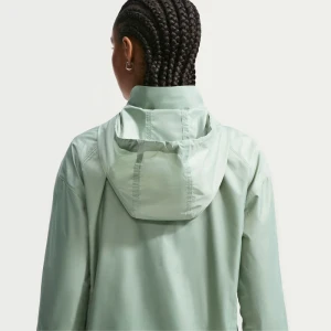 Дамско Яке Nike W NK TEMPO REPEL JKT - HV5769-006