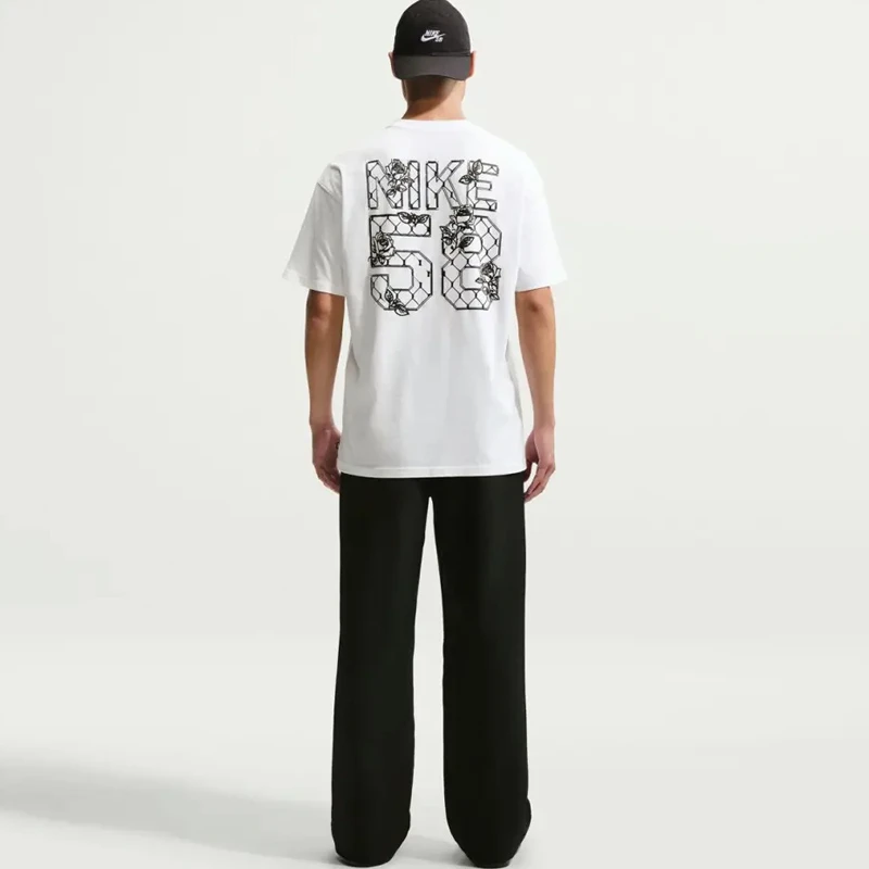 Мъжка Тениска Nike U NK SB TEE LSE VARSITY - IH1472-100 Мъжка Тениска Nike U NK SB TEE LSE VARSITY - IH1472-100