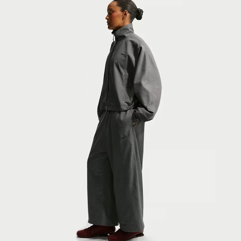 Дамски Панталон Nike W NSW PG WVN PANT - IF5453-010 Дамски Панталон Nike W NSW PG WVN PANT - IF5453-010