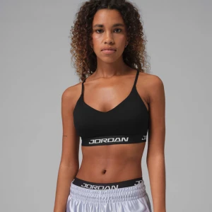 Дамско Спортно Бюстие Nike W J SPT INDY ESS BRA - IF2255-010