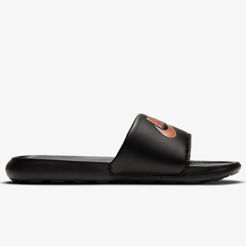 ЧЕХЛИ NIKE VICTORI ONE SLIDE ЧЕХЛИ NIKE VICTORI ONE SLIDE