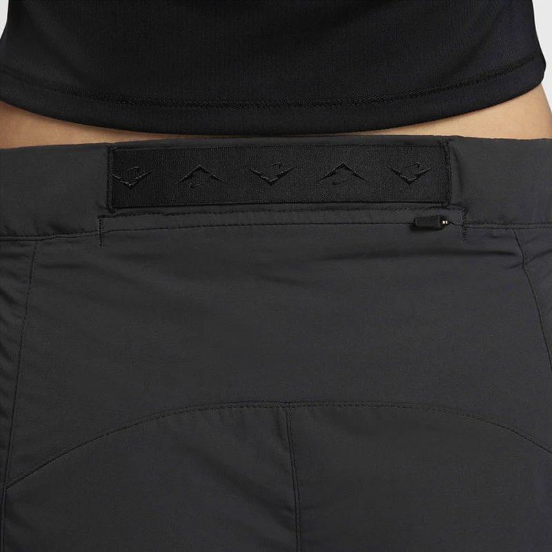 Дамски Панталон Nike W NK TRAIL REPEL MR PANT Дамски Панталон Nike W NK TRAIL REPEL MR PANT