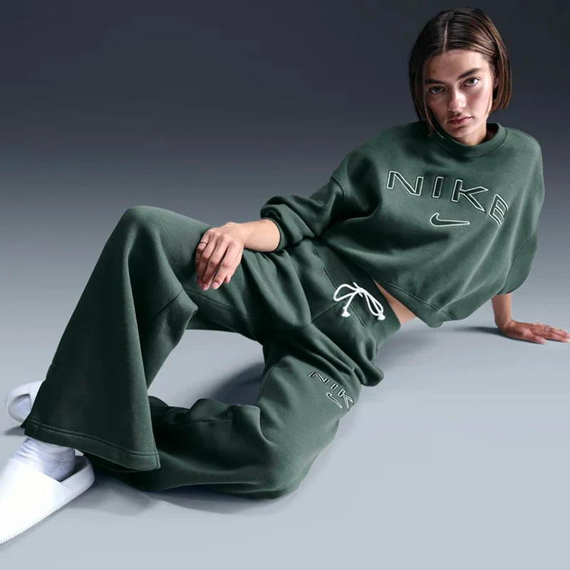 Дамско Долнище Nike W NSW PHNX FLC HR LOGO PNT WDE Дамско Долнище Nike W NSW PHNX FLC HR LOGO PNT WDE