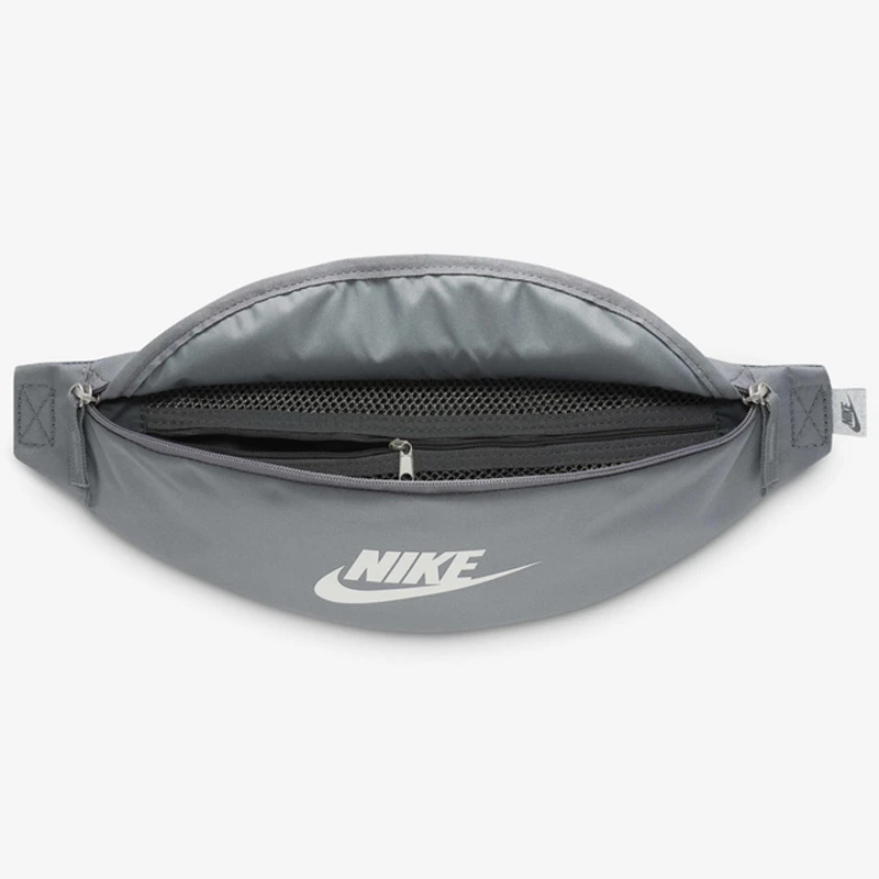 Чанта Nike NK HERITAGE WAISTPACK Чанта Nike NK HERITAGE WAISTPACK