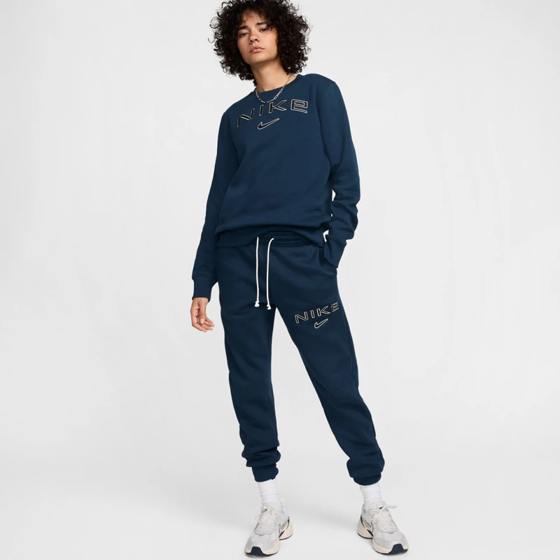 Дамска Блуза Nike W NSW PHNX FLC STD LOGO CREW Дамска Блуза Nike W NSW PHNX FLC STD LOGO CREW
