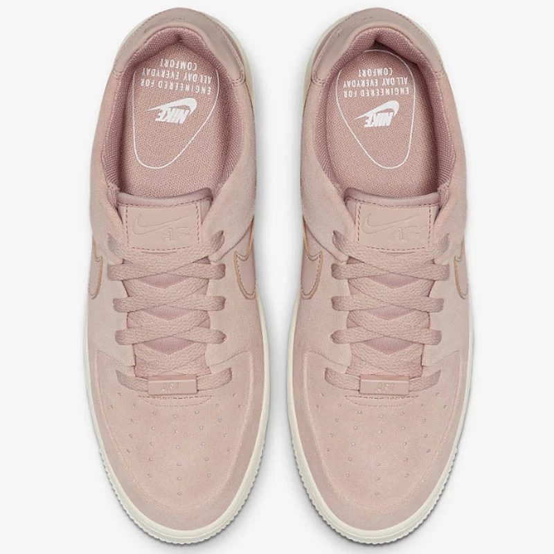 Дамски Обувки Nike W AF1 SAGE LOW Дамски Обувки Nike W AF1 SAGE LOW