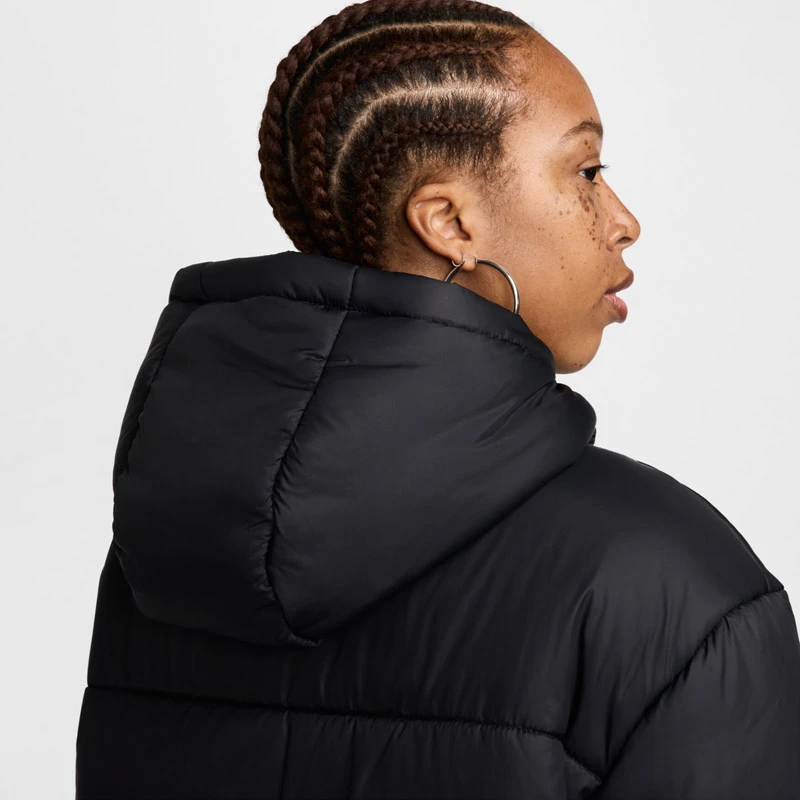 Дамско Яке Nike W NSW TF SNFL NK CLSC PRKA Дамско Яке Nike W NSW TF SNFL NK CLSC PRKA