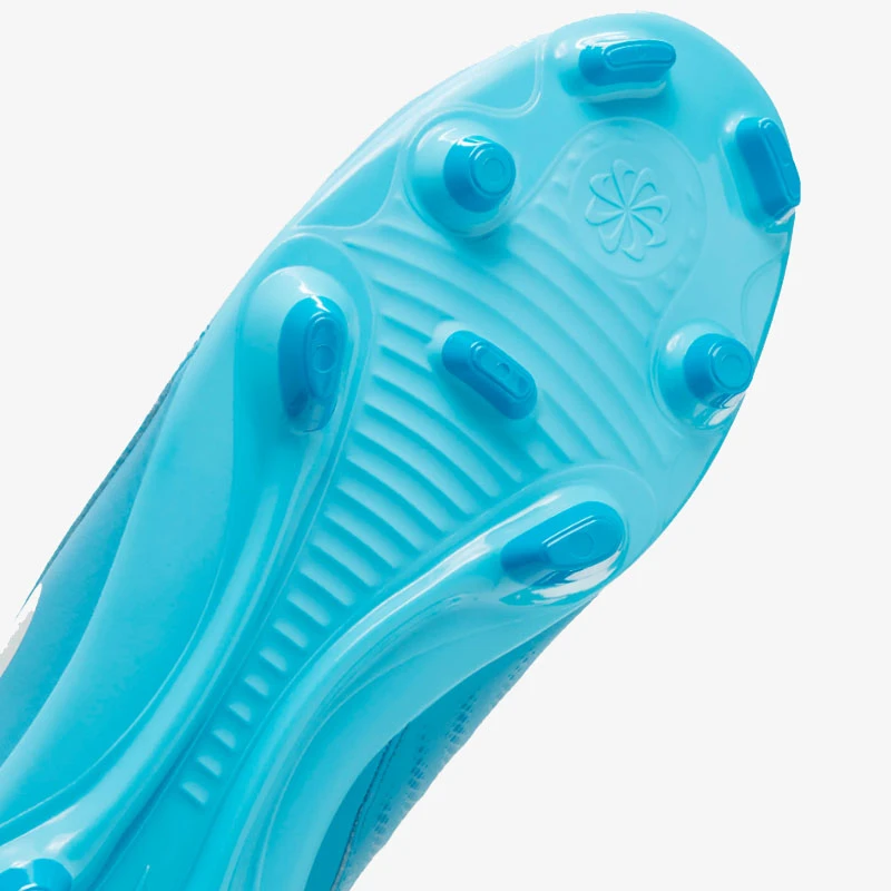 Мъжки Футболни Обувки Nike PHANTOM LUNA II CLUB FG/MG Мъжки Футболни Обувки Nike PHANTOM LUNA II CLUB FG/MG